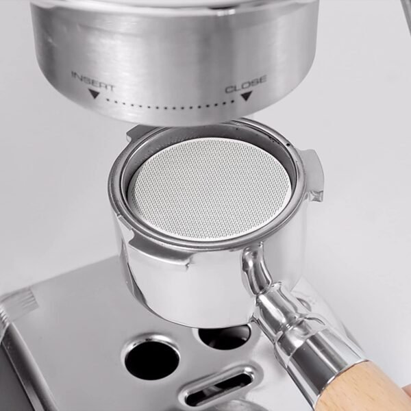 Heat Resistance of Stainless Steel Shower Screens: Performance in High-Temperature Environments