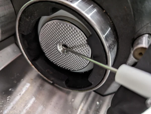 espresso shower screen preventing channeling in portafilter